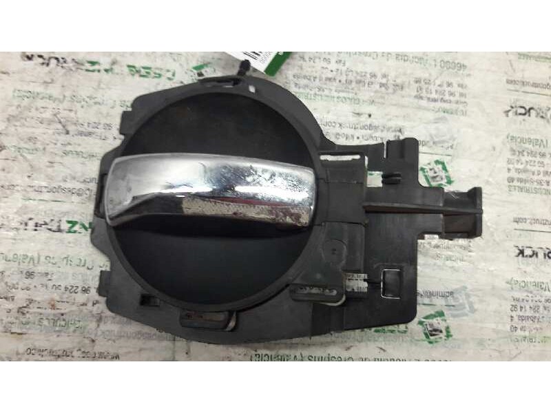 Recambio de maneta interior delantera izquierda para citroen c3 1.4 satisfaction referencia OEM IAM 9647164977  