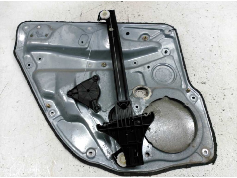 Recambio de elevalunas trasero derecho para volkswagen golf iv berlina (1j1) advance referencia OEM IAM 1J4839730J  