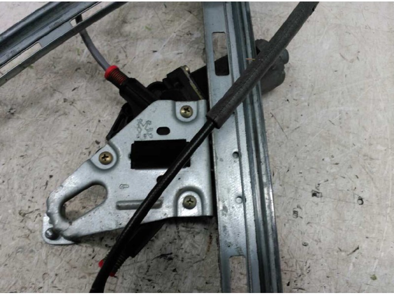 Recambio de elevalunas delantero izquierdo para peugeot 206 berlina x-line referencia OEM IAM   