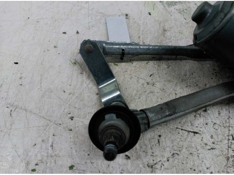 Recambio de motor limpia delantero para peugeot 206 berlina x-line referencia OEM IAM 0390241523 6405N5 3397020578