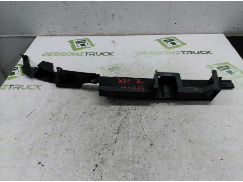 Recambio de soportes paragolpes para peugeot 206 berlina x-line referencia OEM IAM 9636440180 DERECHO 