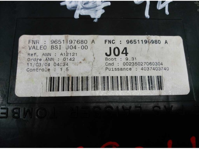 Recambio de caja reles / fusibles para peugeot 206 berlina x-line referencia OEM IAM 9651197680 9651196980 BSI