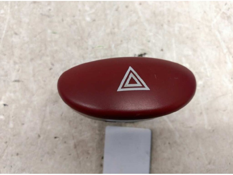 Recambio de warning para peugeot 206 berlina x-line referencia OEM IAM   