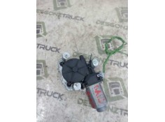 Recambio de motor elevalunas delantero derecho para iveco trucks daily 35s12 referencia OEM IAM    2