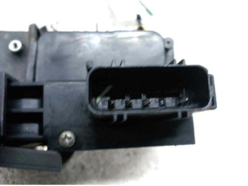 Recambio de cerradura puerta trasera izquierda para ford fiesta (cbk) ghia referencia OEM IAM   