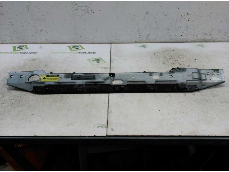 Recambio de travesaño superior para chrysler jeep cherokee (xj) 2.5 td country referencia OEM IAM 55174973  
