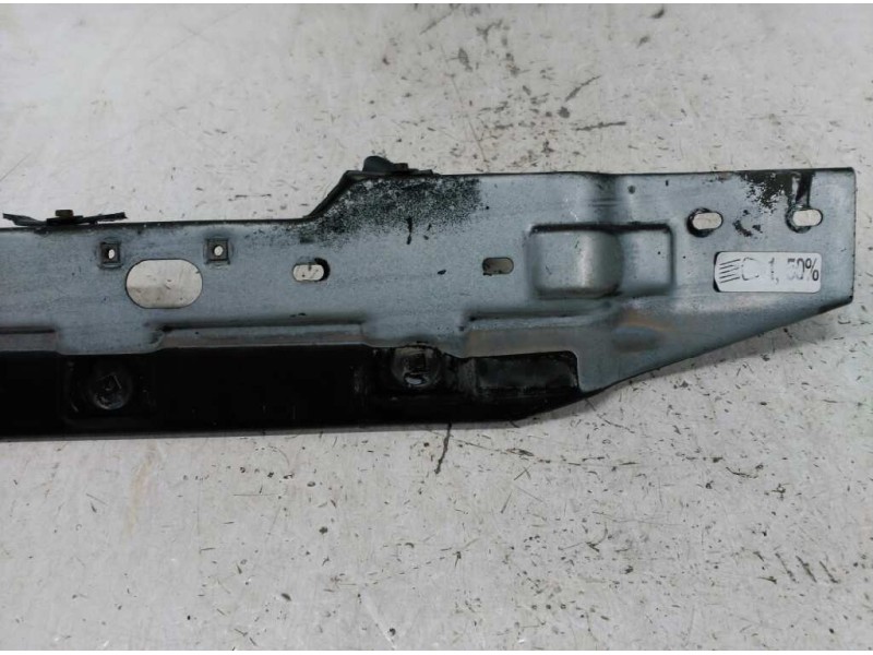 Recambio de travesaño superior para chrysler jeep cherokee (xj) 2.5 td country referencia OEM IAM 55174973  