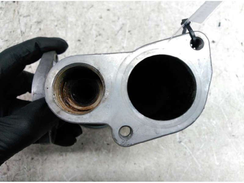 Recambio de valvula egr para opel combo (corsa c) familiar referencia OEM IAM 72277203  