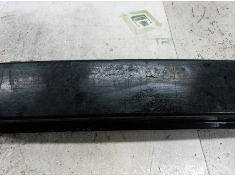 Recambio de refuerzo paragolpes delantero para kia shuma 1.5 comfort 5 berlina referencia OEM IAM 0K2B150071  