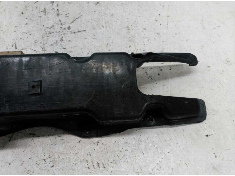 Recambio de refuerzo paragolpes delantero para kia shuma 1.5 comfort 5 berlina referencia OEM IAM 0K2B150071  