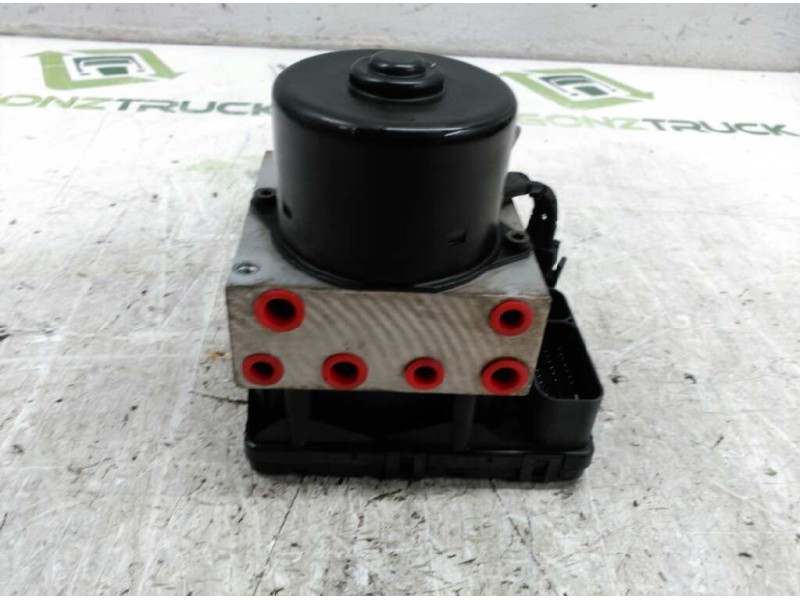 Recambio de abs para chrysler voyager (rg) 2.5 crd grand voyager limited referencia OEM IAM 04686702AA 05093986AA 