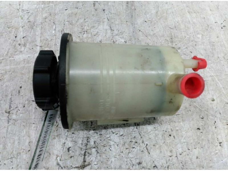 Recambio de deposito servo para chrysler voyager (rg) 2.5 crd grand voyager limited referencia OEM IAM 04743067AB  