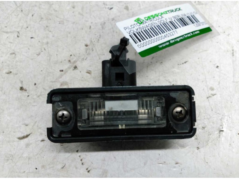 Recambio de piloto matricula para volkswagen golf iv berlina (1j1) conceptline referencia OEM IAM 1J0973702  