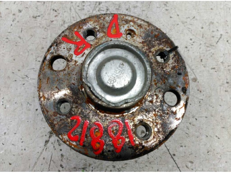 Recambio de buje trasero derecho para opel astra f berlina básico referencia OEM IAM   