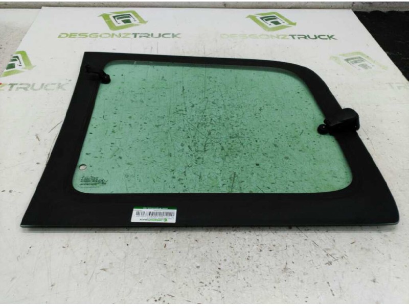 Recambio de luna trasera derecha para peugeot partner (s1) 2.0 hdi cat referencia OEM IAM 43R000016  