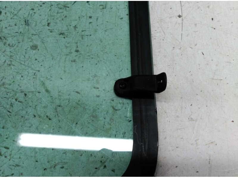 Recambio de luna delantera izquierda para peugeot partner (s1) 2.0 hdi cat referencia OEM IAM 43R000016  