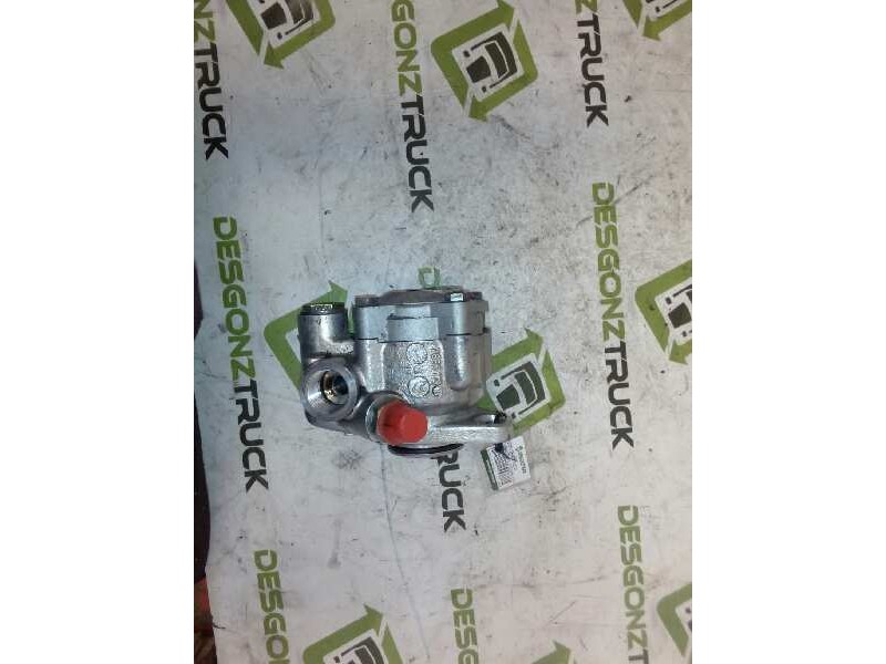 Recambio de bomba servodireccion para nissan trucks l80.09 bomba rotativa con compresor referencia OEM IAM 7684955107 0002264 