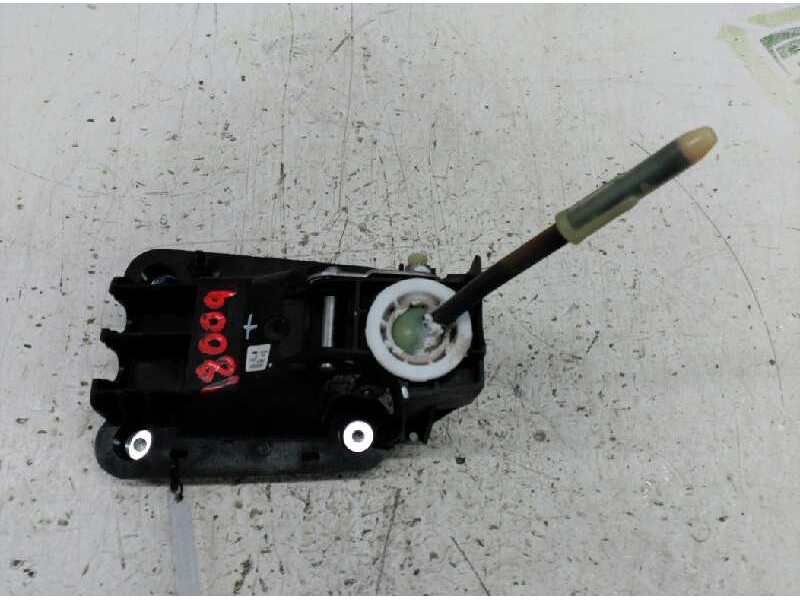 Recambio de palanca cambio para peugeot 207 confort referencia OEM IAM 9685232980  
