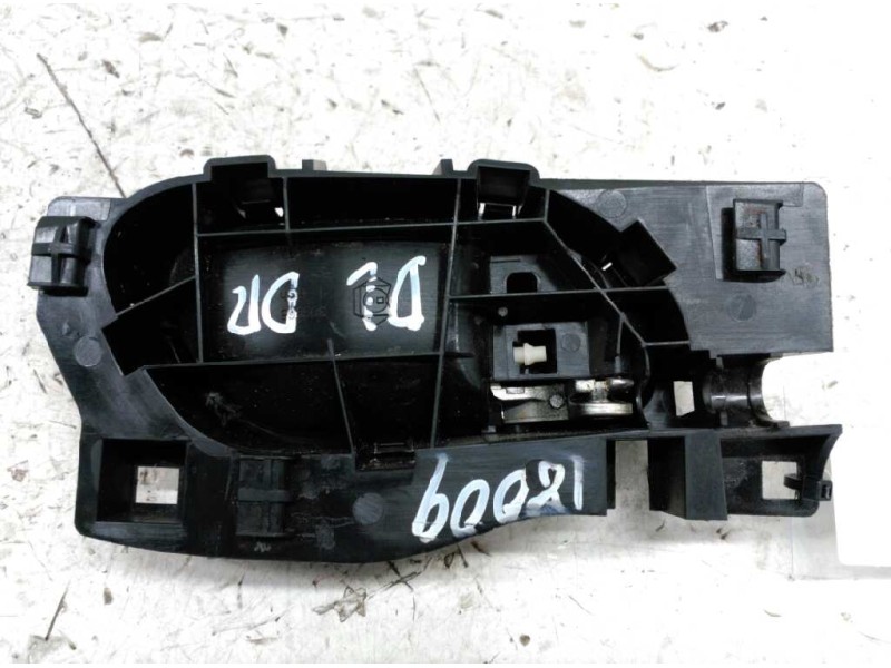 Recambio de maneta interior delantera derecha para peugeot 207 confort referencia OEM IAM 96802456VV  