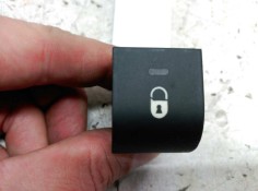 Recambio de mando cierre centralizado para peugeot 207 confort referencia OEM IAM 96570636XT  