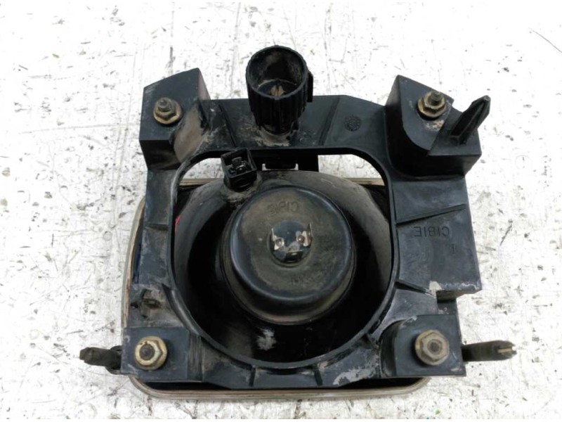 Recambio de faro izquierdo para renault rapid/express (f40) 1.4 familiar (f402/40m) referencia OEM IAM   