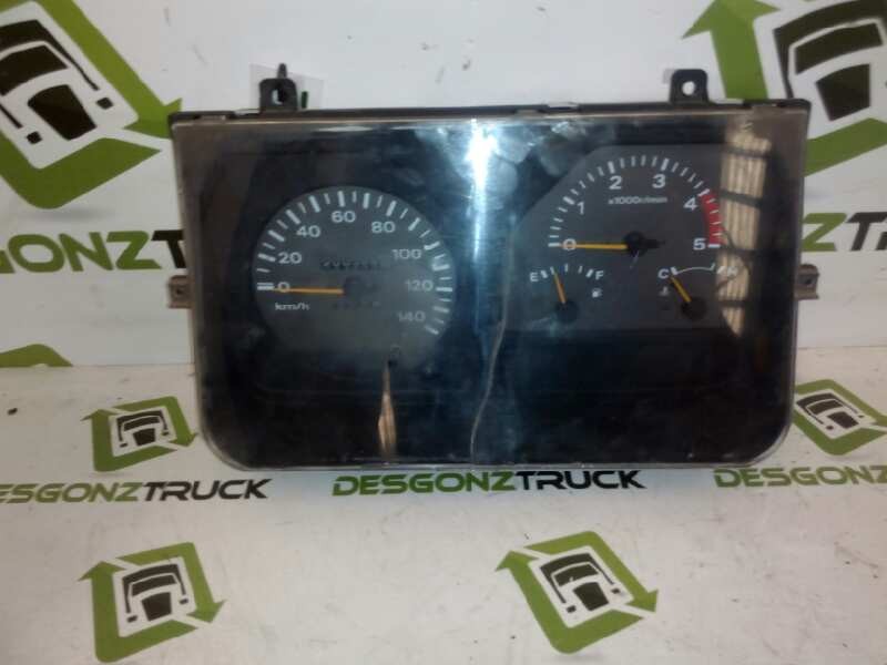 Recambio de cuadro instrumentos para nissan trucks cabstar e 110.35 referencia OEM IAM 32D00 0000250039A 