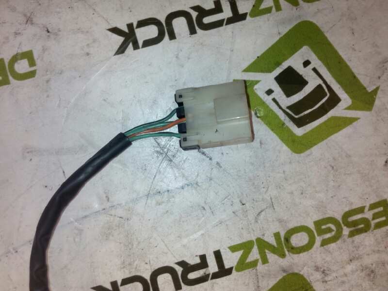 Recambio de motor limpia delantero para nissan trucks cabstar e 110.35 referencia OEM IAM 28810  