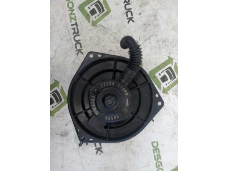 Recambio de motor calefaccion para nissan trucks cabstar e 110.35 referencia OEM IAM 27220 1T300 66500/12V