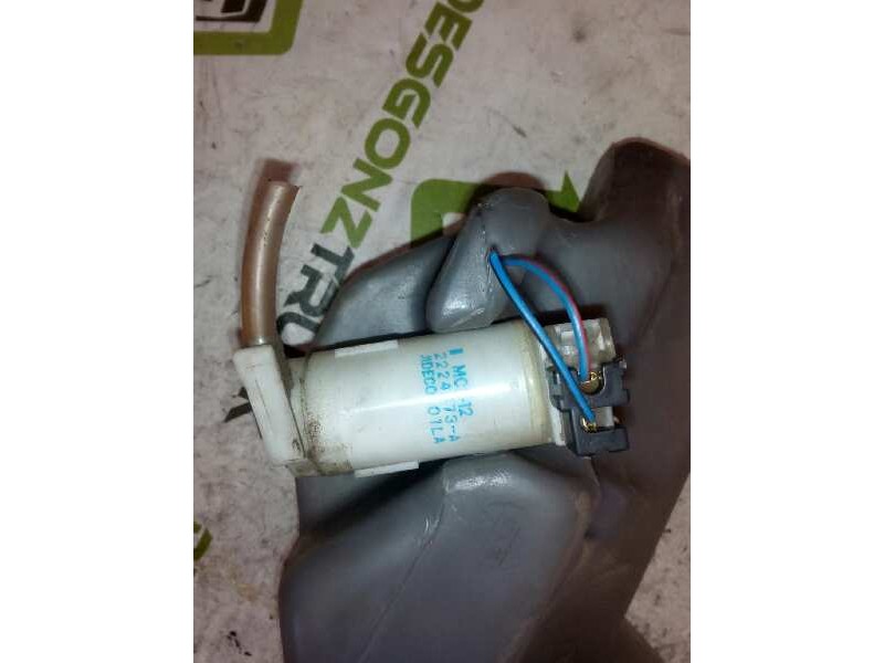 Recambio de deposito limpia para nissan trucks cabstar e 110.35 referencia OEM IAM 28902F3900  