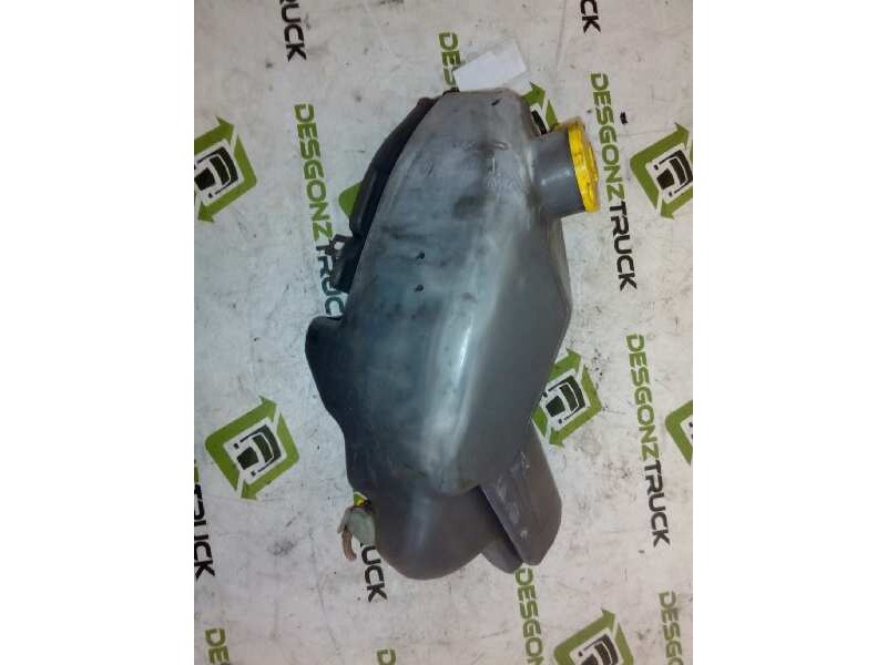 Recambio de deposito limpia para nissan trucks cabstar e 110.35 referencia OEM IAM 28902F3900  