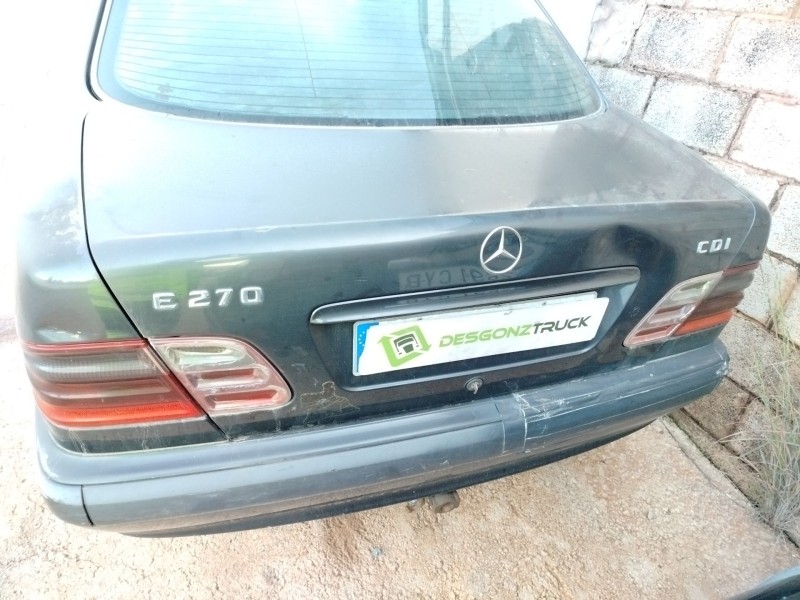 mercedes-benz clase e (w210) berlina diesel del año 2000
