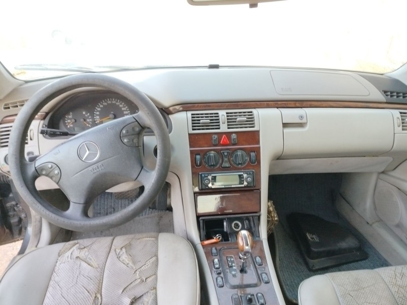 mercedes-benz clase e (w210) berlina diesel del año 2000