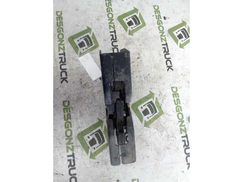 Recambio de cierre cabina izquierdo para daf serie xf105.xxx fsa 4x2 space-cab referencia OEM IAM 1427612  