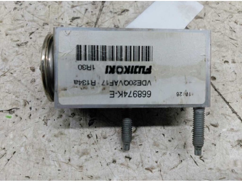Recambio de valvula expansion para peugeot 207 confort referencia OEM IAM N668973N012 VALEO 