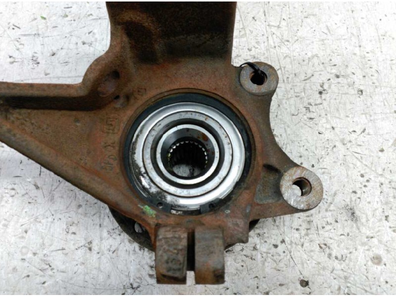 Recambio de mangueta delantera izquierda para citroen xsara berlina 1.6 16v chrono referencia OEM IAM   