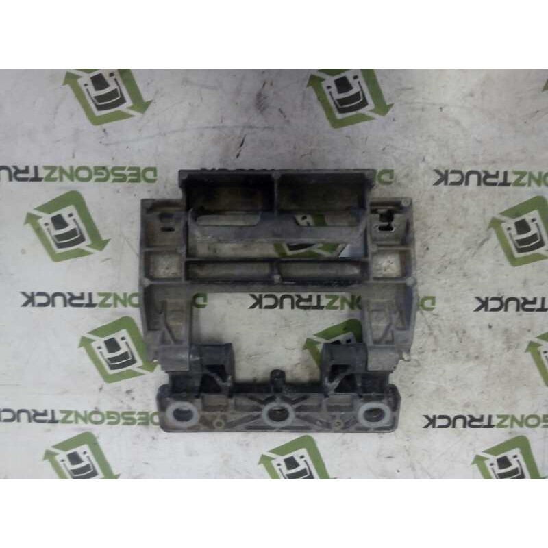 Recambio de soporte para daf serie xf105.xxx fsa 4x2 space-cab referencia OEM IAM 1735004  PELDAÑO FRONTAL