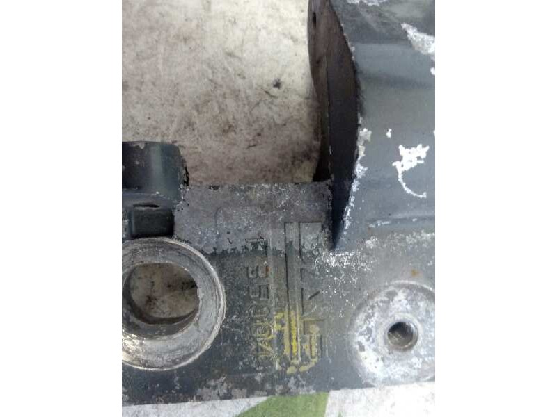 Recambio de soporte para daf serie xf105.xxx fsa 4x2 space-cab referencia OEM IAM 1735004  PELDAÑO FRONTAL