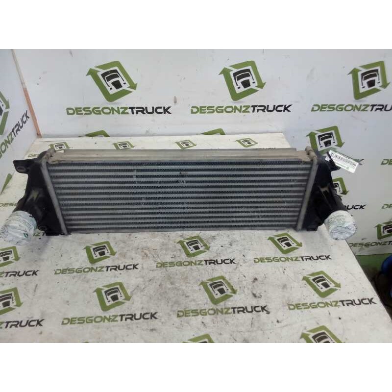 Recambio de intercooler para renault mascott fg 160. 35/55/65 cabina individual referencia OEM IAM 5010619437 127100 17531R