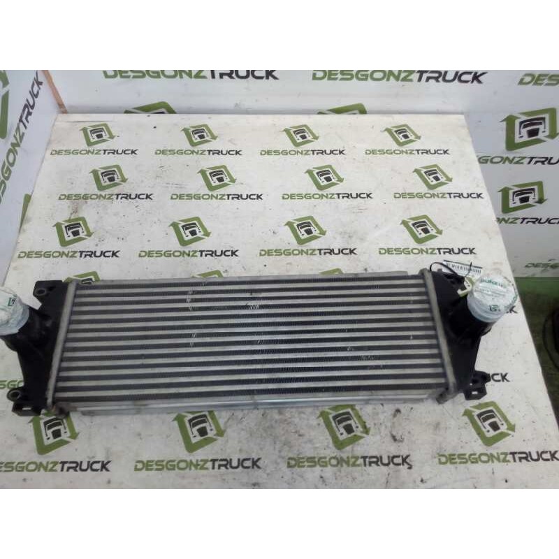 Recambio de intercooler para renault mascott fg 160. 35/55/65 cabina individual referencia OEM IAM 5010619437 127100 17531R