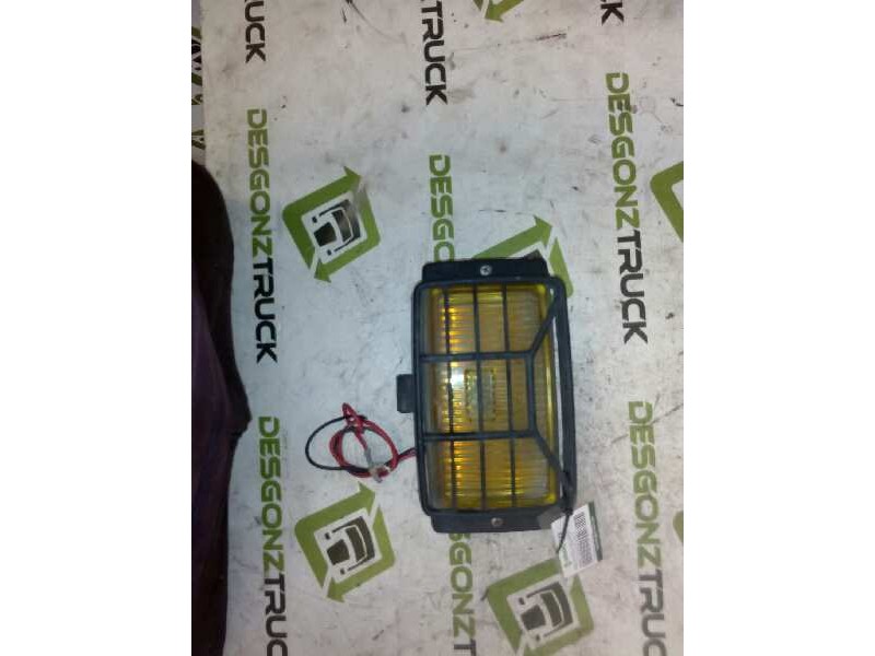 Recambio de faro antiniebla izquierdo para nissan trucks m 140.17 referencia OEM IAM   