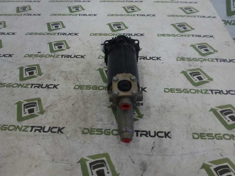 Recambio de servo embrague para renault trucks premium distribution 210.16 (209cv) referencia OEM IAM 5010452472 9700514300 