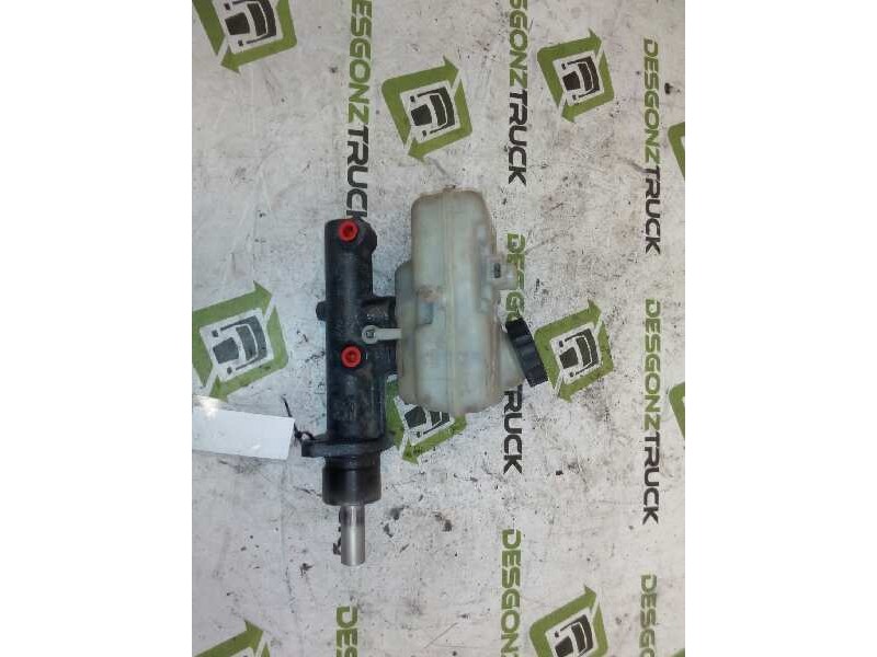 Recambio de bombin freno para mercedes trucks sprinter 410 d referencia OEM IAM A0004316501 21025999 