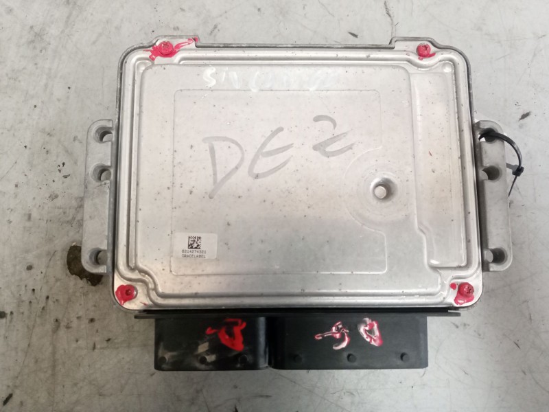 Recambio de centralita motor edc para renault mascott 3.0 diesel referencia OEM IAM 8200689519 23710MA79B 0281013806