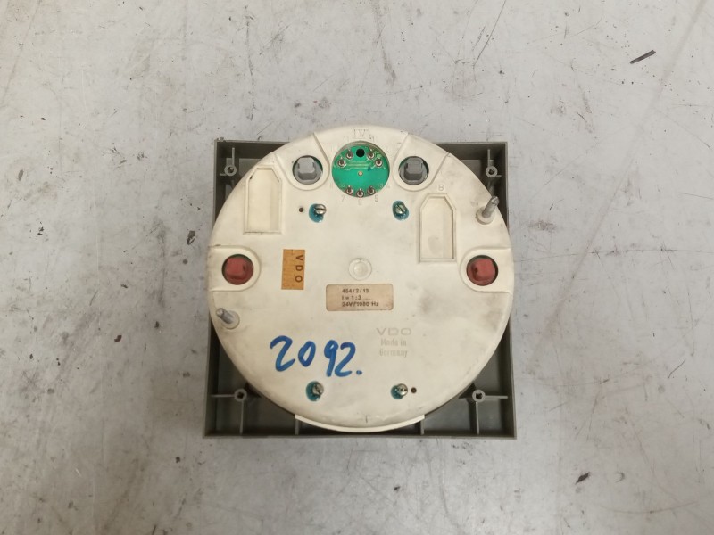 Recambio de cuadro instrumentos para man gregal referencia OEM IAM 81271026066  