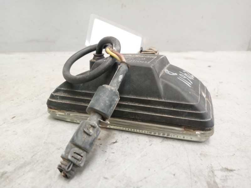 Recambio de faro antiniebla derecho para man l 2000 evolution 6.9 diesel referencia OEM IAM 85251026001  