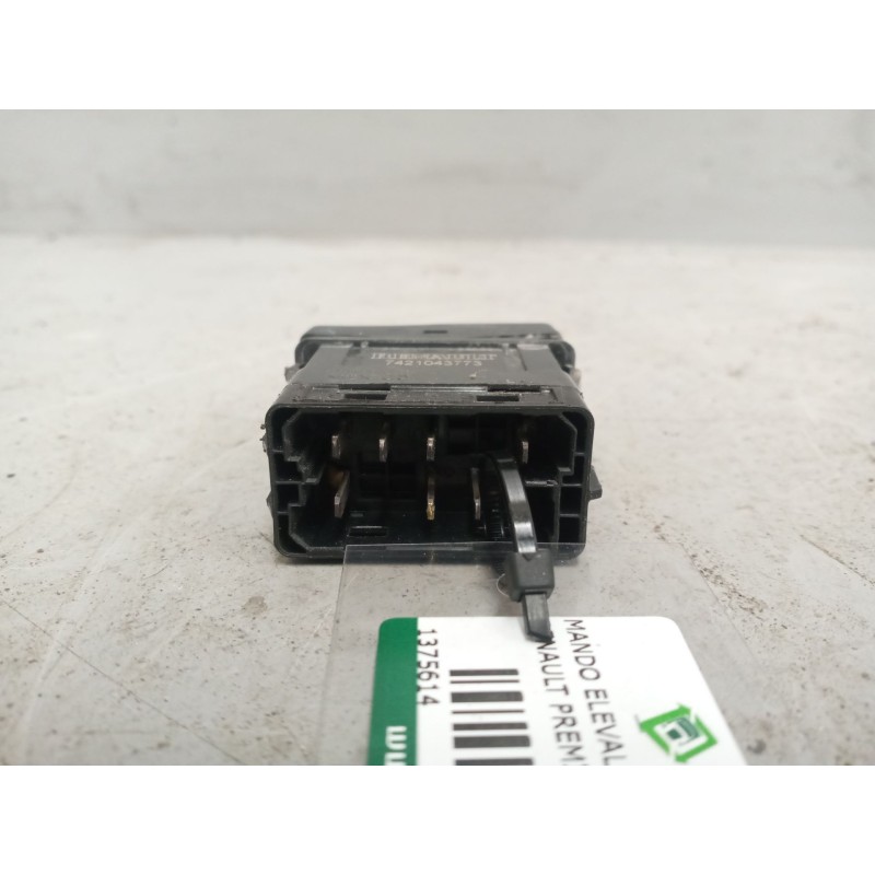 Recambio de mando elevalunas delantero izquierdo para renault premium route 2006 fas 4x2 larga distancia referencia OEM IAM 7421