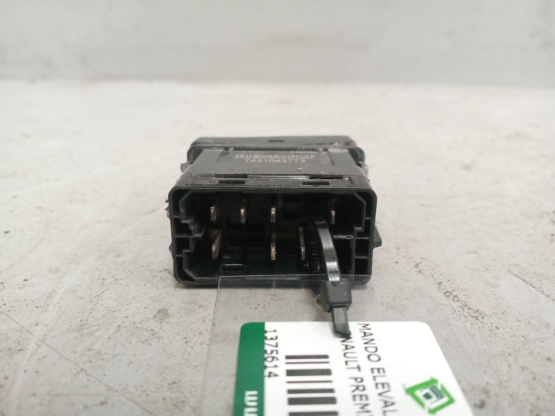 Recambio de mando elevalunas delantero izquierdo para renault premium route 2006 fas 4x2 larga distancia referencia OEM IAM 7421