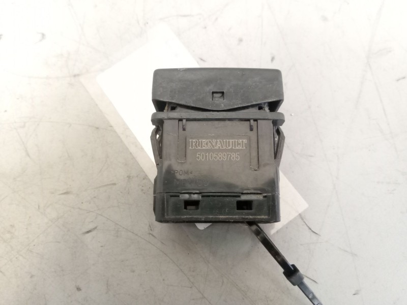 Recambio de interruptor para renault premium route 2006 10.8 diesel referencia OEM IAM 5010589785  