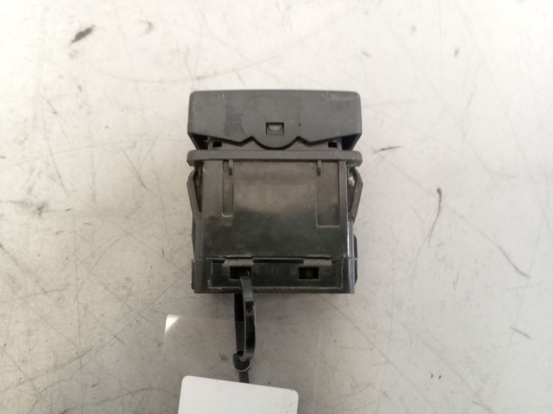 Recambio de interruptor para renault premium route 2006 10.8 diesel referencia OEM IAM 5010589785  
