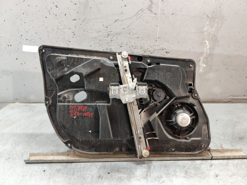 Recambio de elevalunas delantero derecho para ford fiesta vi (cb1, ccn) 1.25 referencia OEM IAM 8A61A045H16AG  